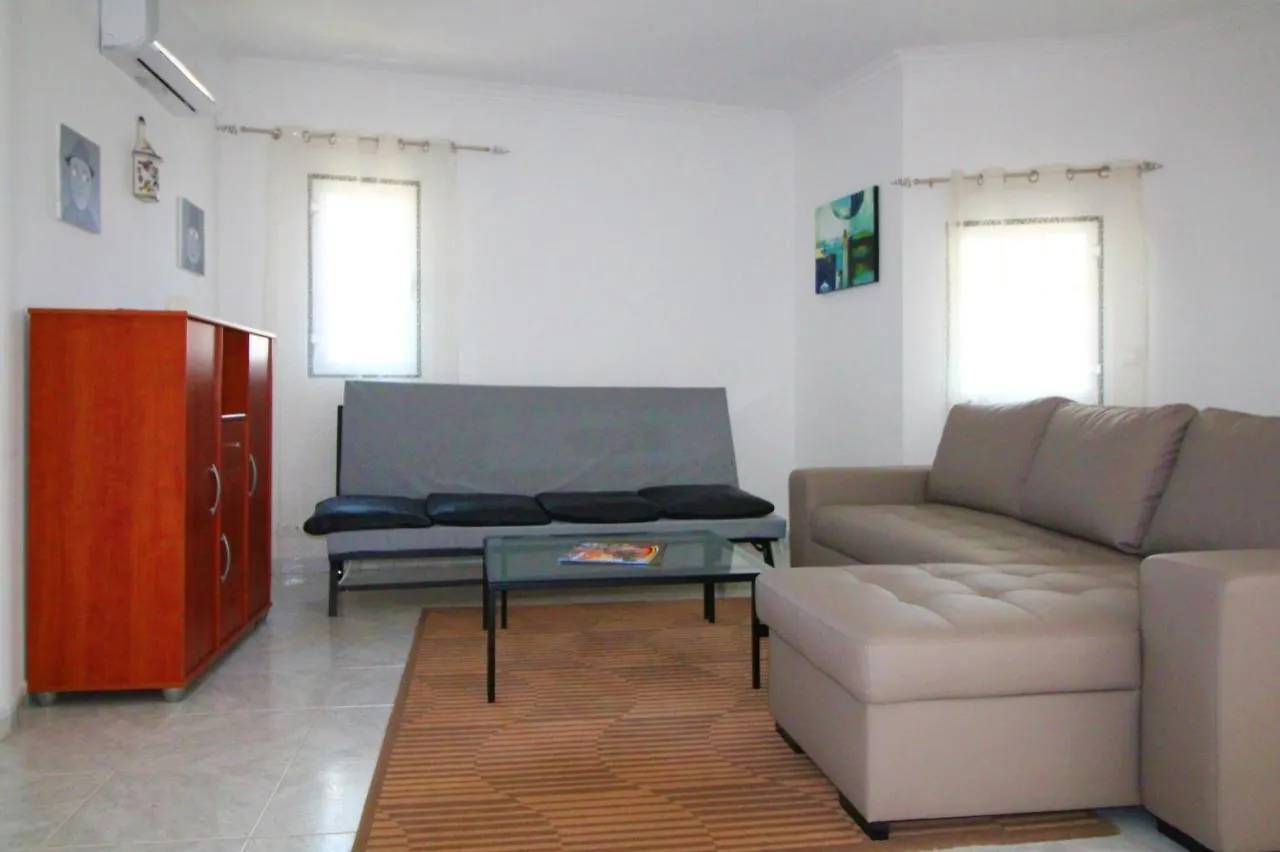 אלבופיירה Quinta Das Flores, Lote 9